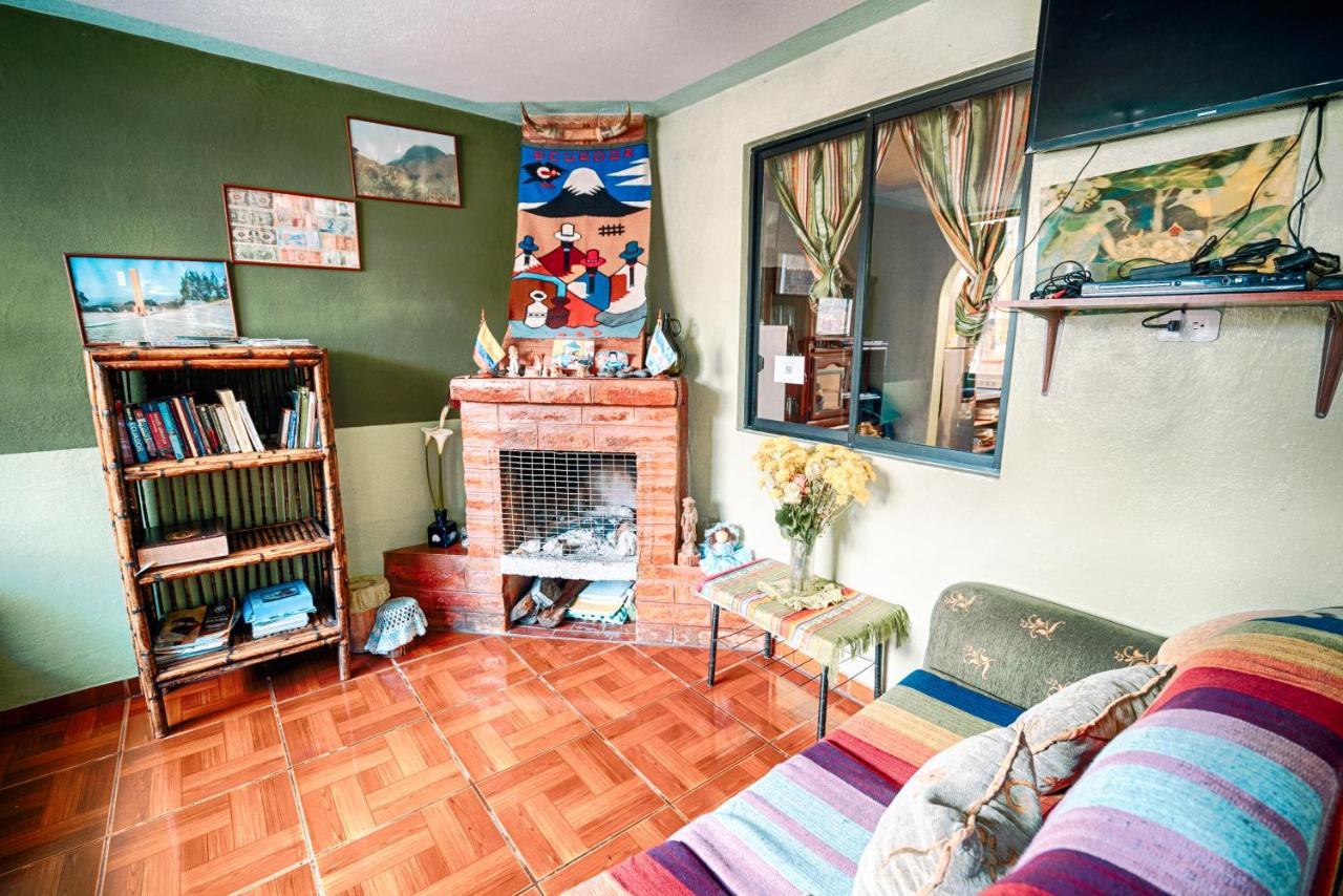 Green House Araque Inn Otavalo Exterior photo